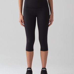 Lululemon Wunder Under Hi-Rise 1/2 Tight (Full-On Luxtreme 17") Black
